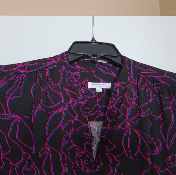 Super cute  Cornelia Mandarin Collar blouse - Picture 6 of 16